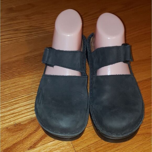 Naot Black Leather Slip-On Mules - Picture 2 of 6